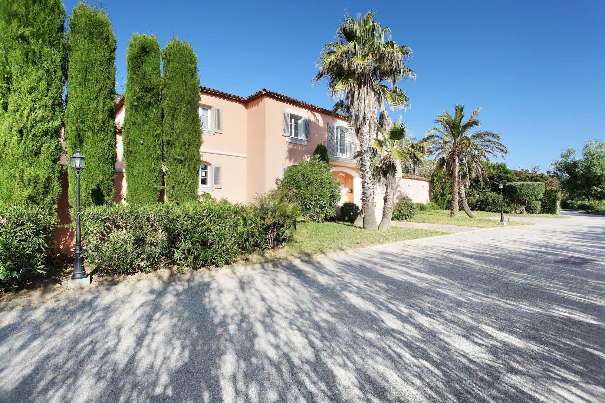 גרימו Residence Odalys La Palmeraie מראה חיצוני תמונה